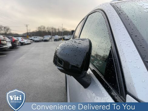 Certified 2023 Volvo C40 P8 Recharge Ultimate image 10