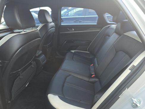 Used 2025 Kia K5 GT-Line image 13