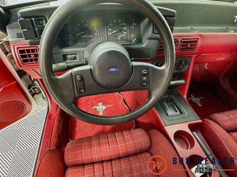 Used 1989 Ford Mustang LX RWD image 11