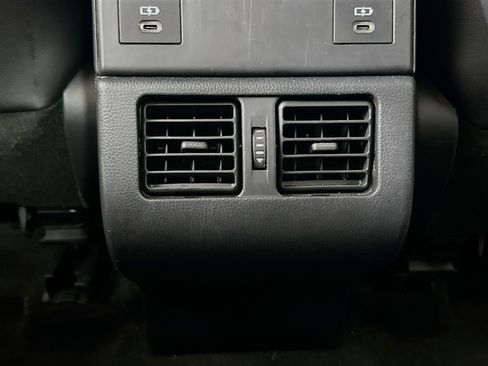 Used 2024 Toyota bZ4X FWD image 29