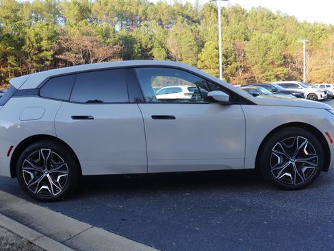 New 2026 BMW iX xDrive45 image 7