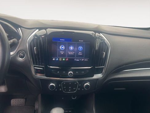 Used 2023 Chevrolet Traverse LT AWD/4WD image 15