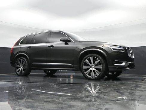 Used 2023 Volvo XC90 B6 Ultimate w/ Protection Package Premier AWD/4WD image 42