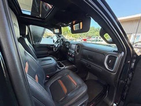 Used 2022 GMC Sierra 3500 AT4 w/ AT4 Preferred Package AWD/4WD image 56
