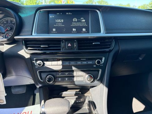 Used 2020 Kia Optima LX FWD image 28