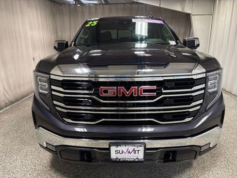 Used 2025 GMC Sierra 1500 SLT w/ SLT Premium Plus Package AWD/4WD image 8