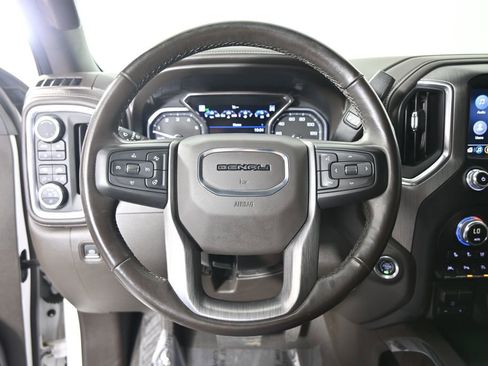 Used 2019 GMC Sierra 1500 Denali w/ Denali Ultimate Package AWD/4WD image 36
