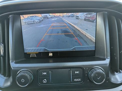 Used 2022 Chevrolet Colorado Z71 image 22