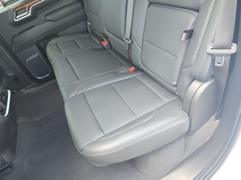 Used 2023 GMC Sierra 1500 Denali AWD/4WD image 13