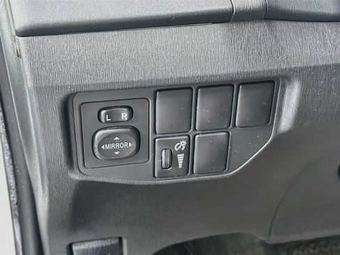 Used 2015 Toyota Prius Two FWD image 16