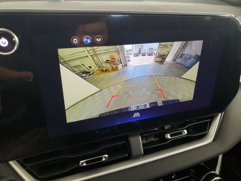 New 2026 Chevrolet Equinox LT FWD image 22