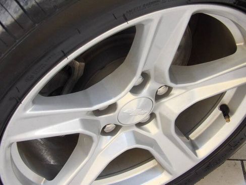 Used 2021 Chevrolet Camaro LT RWD image 37