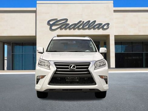 Used 2018 Lexus GX 460 image 7