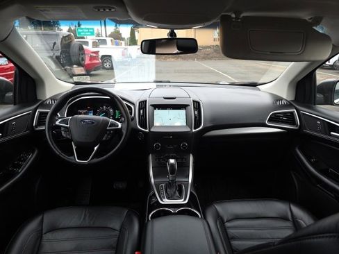 Used 2016 Ford Edge SEL w/ Equipment Group 201A image 31