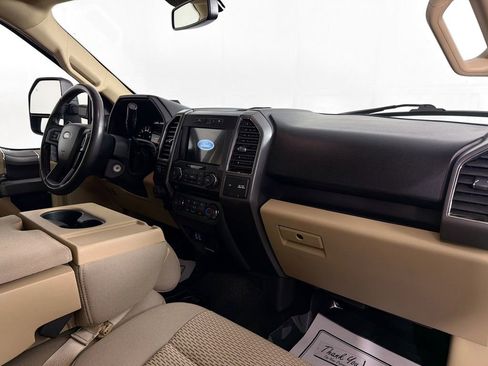 Used 2018 Ford F150 XLT w/ Equipment Group 302A Luxury image 28