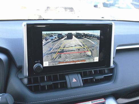 New 2025 Toyota RAV4 LE image 27