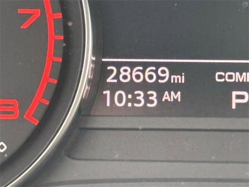 Used 2023 Audi Q5 2.0T Premium w/ Convenience Package image 32