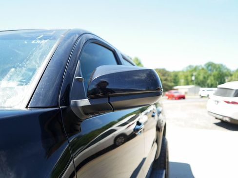 Used 2022 Toyota Tacoma SR5 RWD image 22