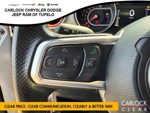 Used 2021 Jeep Gladiator Mojave w/ Safety Group AWD/4WD image 16