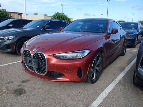 Used 2024 BMW 430i Coupe w/ Convenience Package RWD image 3