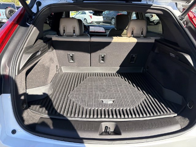 Certified 2024 Cadillac XT4 Luxury w/ Cold Weather Package AWD/4WD image 26