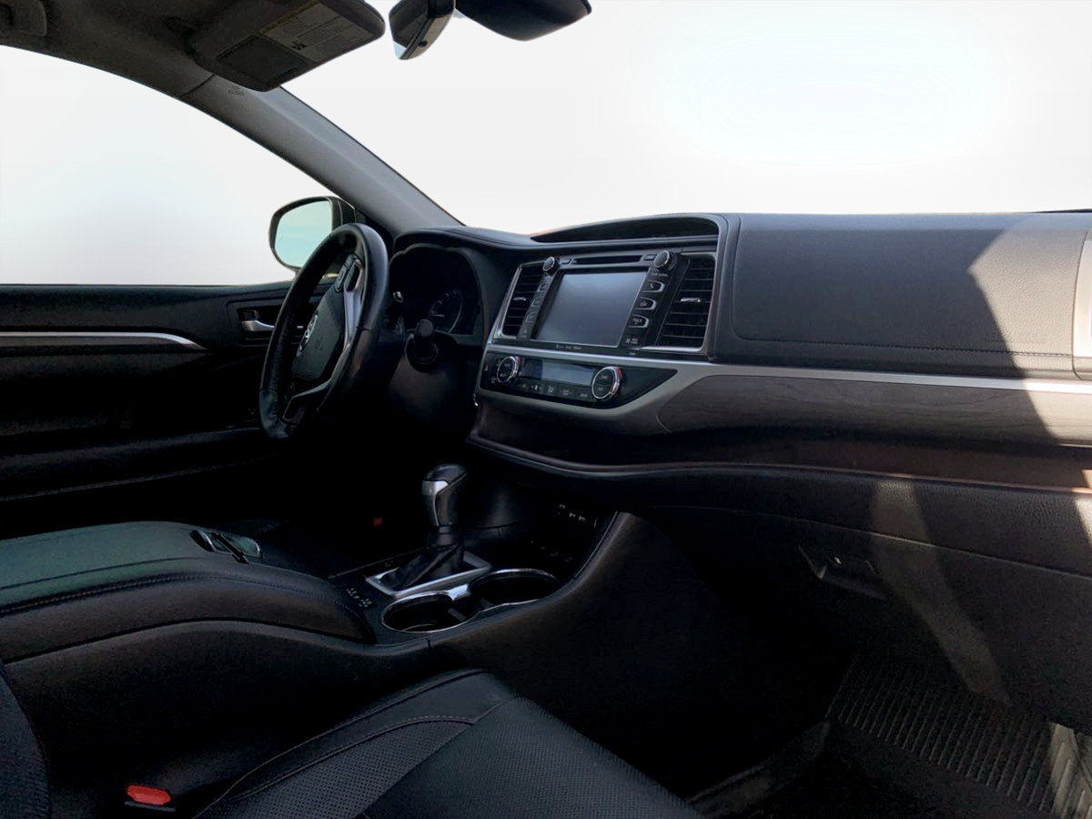 Used 2019 Toyota Highlander Limited AWD/4WD image 23