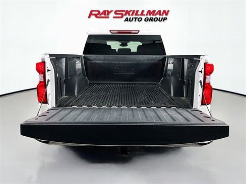 Used 2025 Chevrolet Silverado 1500 LT image 25