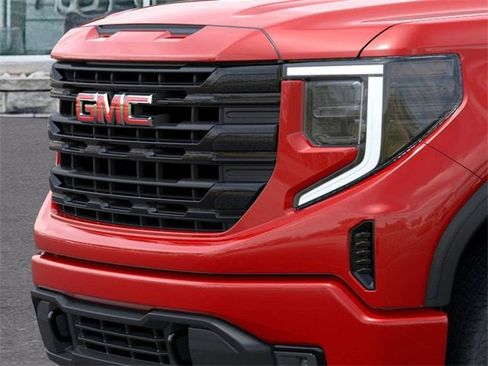 New 2026 GMC Sierra 1500 Elevation image 13