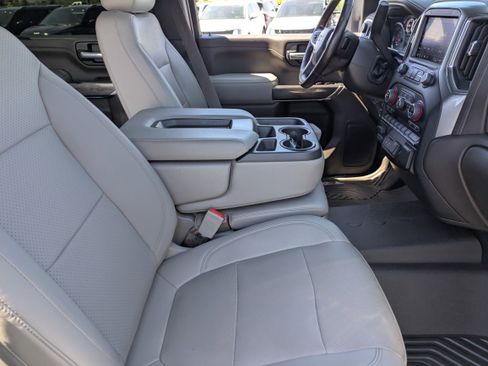 Used 2021 Chevrolet Silverado 3500 LTZ image 11