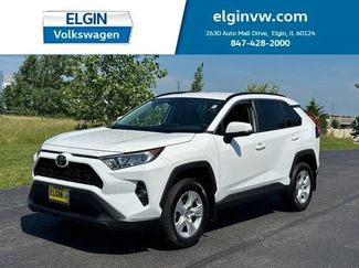 Used 2020 Toyota RAV4 XLE w/ XLE Grade Weather Package AWD/4WD video 1
