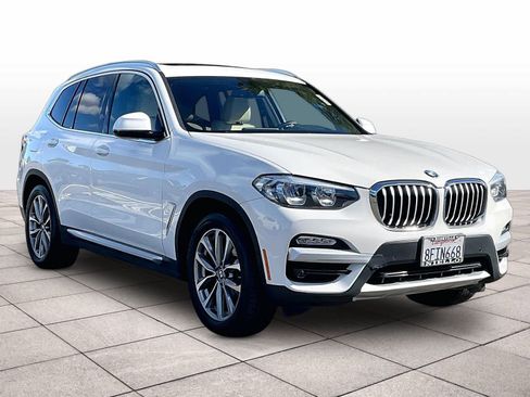 Used 2018 BMW X3 xDrive30i image 2