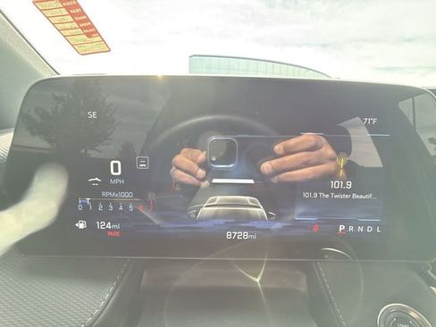 Used 2026 Chevrolet Equinox LT w/ Convenience Package II image 15