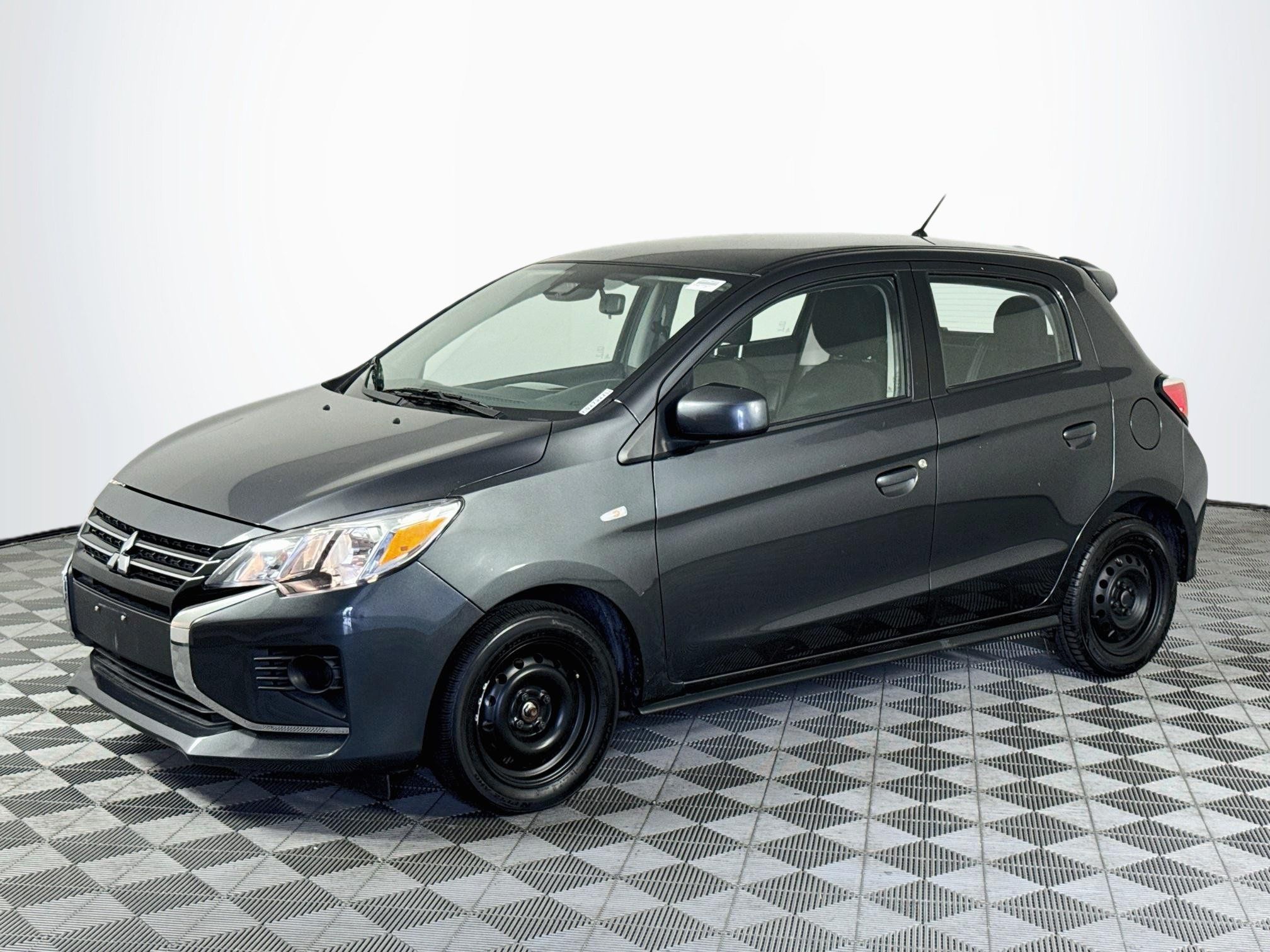 Used 2024 Mitsubishi Mirage ES FWD image 4