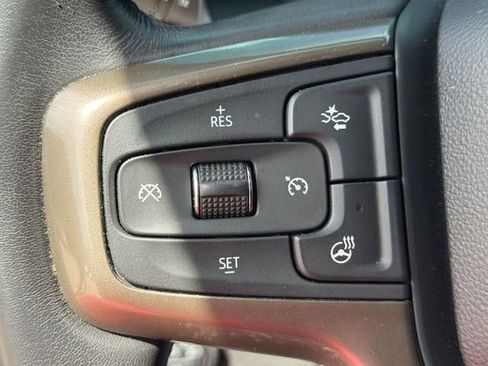 Used 2023 Chevrolet Silverado 1500 High Country w/ Technology Package RWD image 25