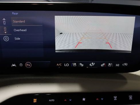 Used 2025 Buick Enclave Avenir w/ Super Cruise Package AWD/4WD image 5