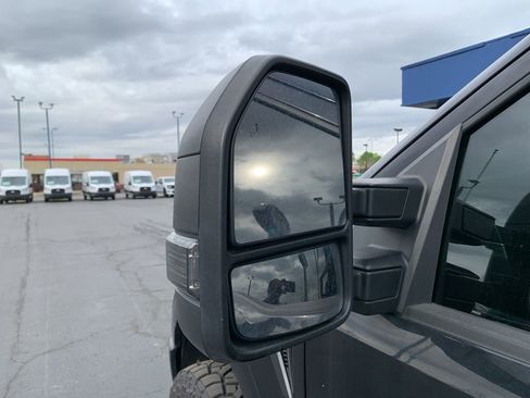 Used 2022 Ford F150 XLT w/ Equipment Group 302A High image 17