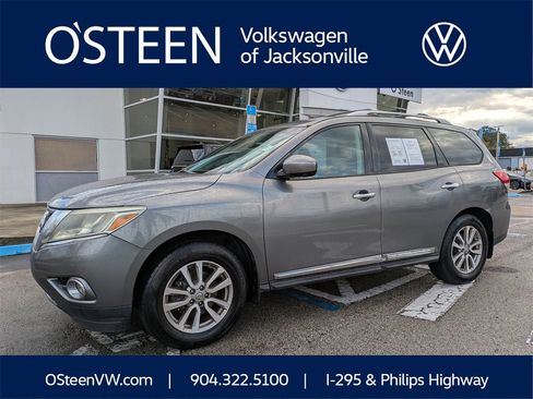 Used 2015 Nissan Pathfinder SL w/ SL Premium Package image 1