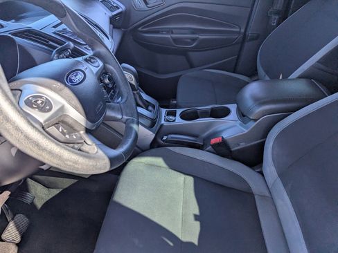 Used 2014 Ford Escape S image 28