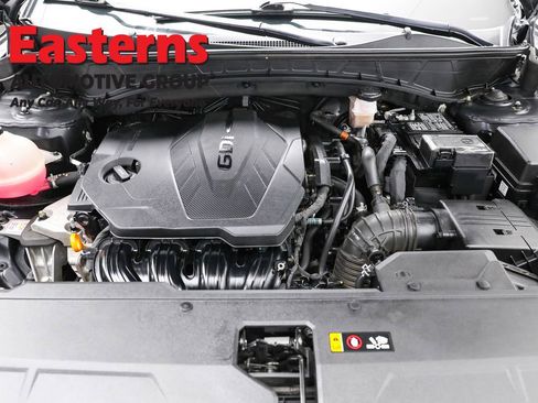 Used 2023 Hyundai Tucson SE image 7