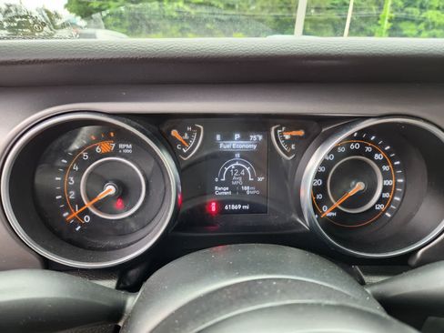 Used 2023 Jeep Wrangler Unlimited Sport AWD/4WD image 9