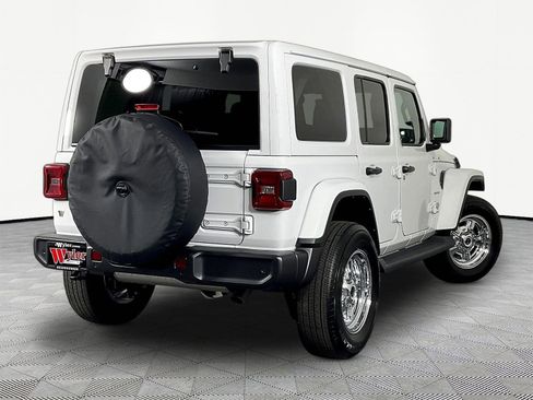 Used 2024 Jeep Wrangler Unlimited Sahara w/ Technology Group AWD/4WD image 6