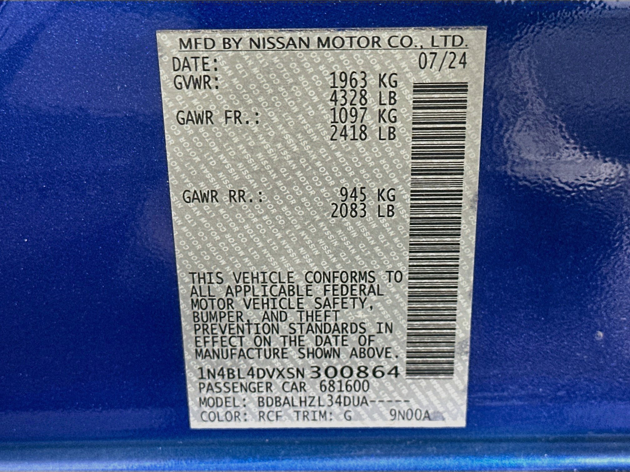 Used 2025 Nissan Altima 2.5 SV FWD image 12