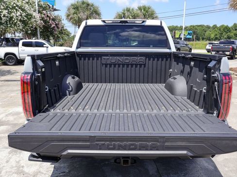 Used 2025 Toyota Tundra Limited AWD/4WD image 26