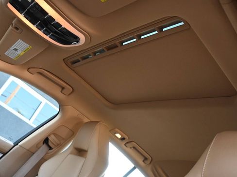 Used 2010 Porsche Panamera 4S image 20
