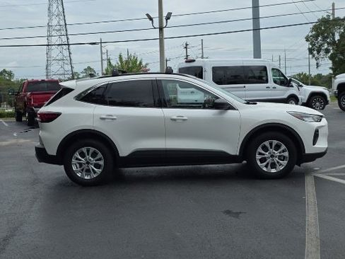 Certified 2023 Ford Escape Active w/ Tech Pack #1 AWD/4WD image 8
