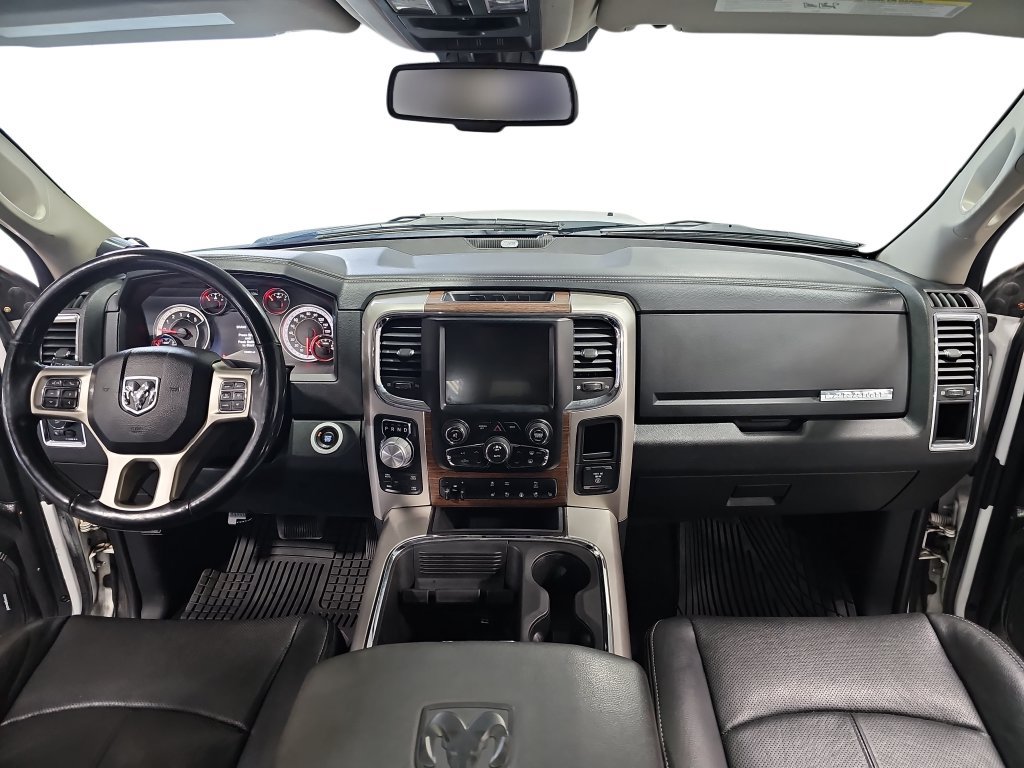 Used 2017 RAM 1500 Laramie w/ Convenience Group AWD/4WD image 9