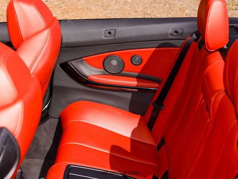 Used 2015 BMW M4 Convertible image 49