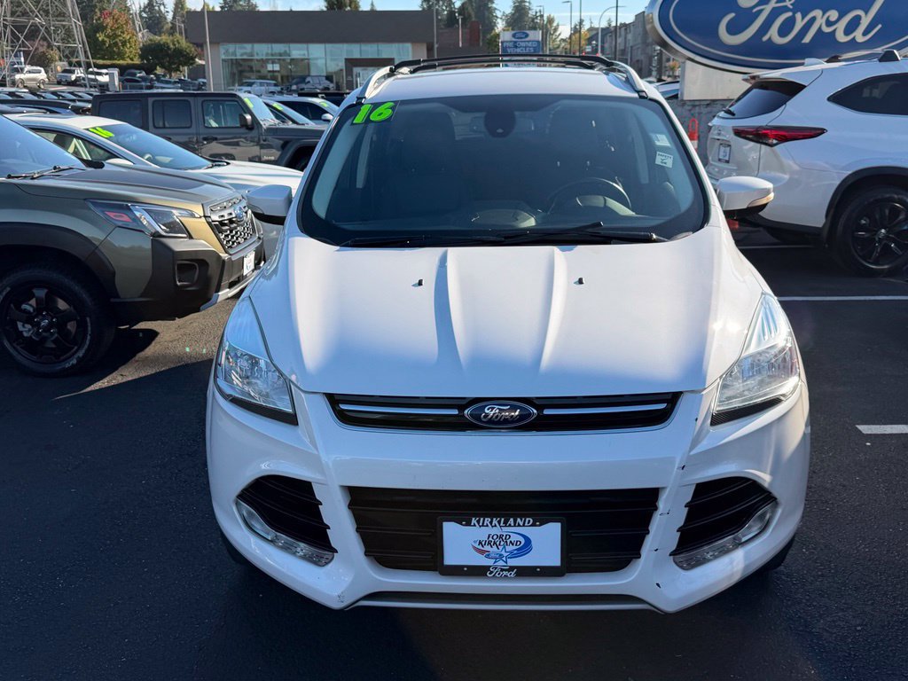 Used 2016 Ford Escape Titanium FWD image 5