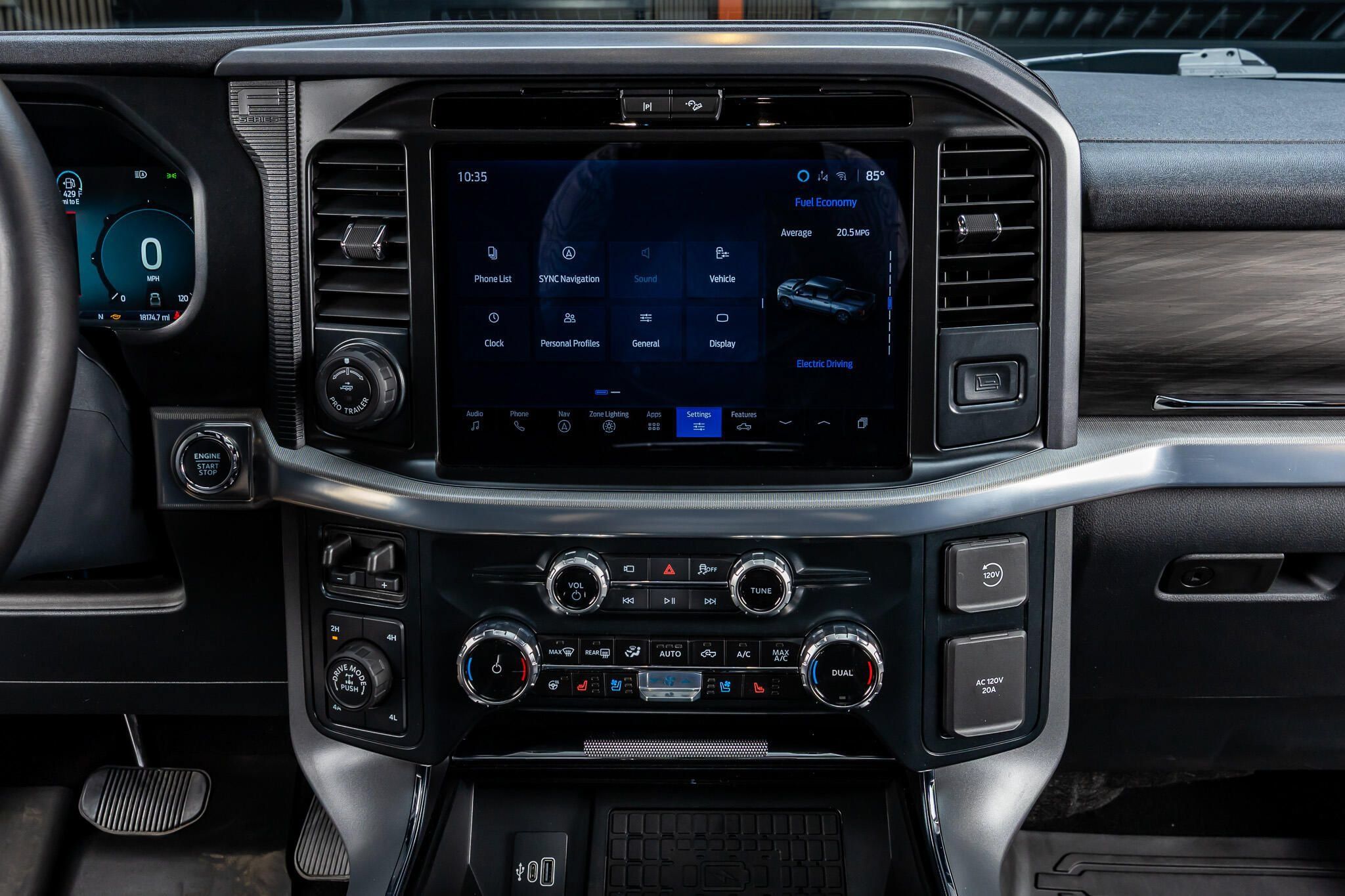 Used 2025 Ford F150 Lariat w/ Equipment Group 502A High AWD/4WD image 25