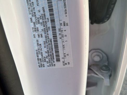 Used 2022 Ford F250 XLT w/ Black Appearance Package image 14